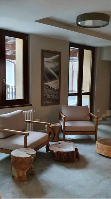 Petit Bijou - Corbet - Monolocale Con Divano Letto In Soggiorno - Massimo 3 Persone تشامبولوك المظهر الخارجي الصورة